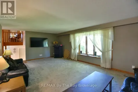 69 Frederick Drive Wasaga Beach ON L9Z 1P9