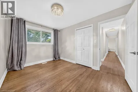 662 Montego Crescent Burlington ON L7N 2Z1