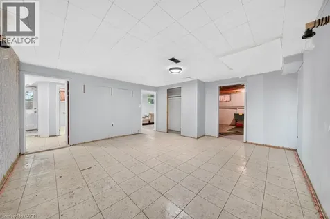 662 Montego Crescent Burlington ON L7N 2Z1