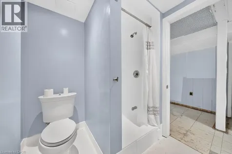 662 Montego Crescent Burlington ON L7N 2Z1