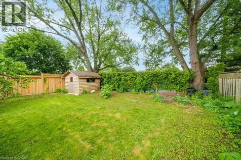 662 Montego Crescent Burlington ON L7N 2Z1