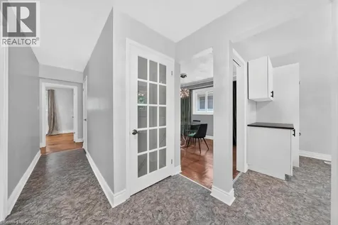 662 Montego Crescent Burlington ON L7N 2Z1