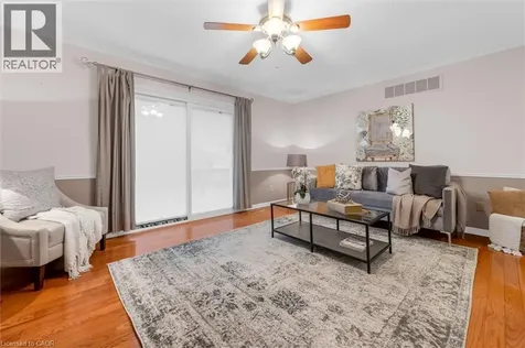 1482 Caulder Drive Oakville ON L6J 5S9