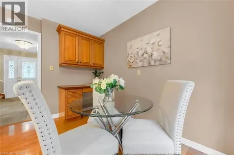 1482 Caulder Drive Oakville ON L6J 5S9