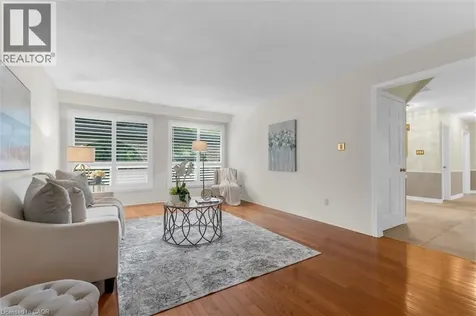 1482 Caulder Drive Oakville ON L6J 5S9