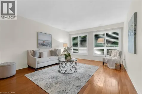 1482 Caulder Drive Oakville ON L6J 5S9