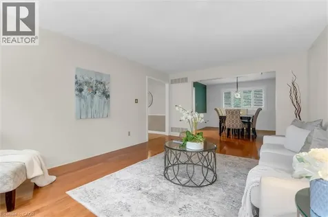 1482 Caulder Drive Oakville ON L6J 5S9