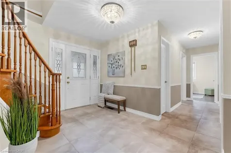1482 Caulder Drive Oakville ON L6J 5S9