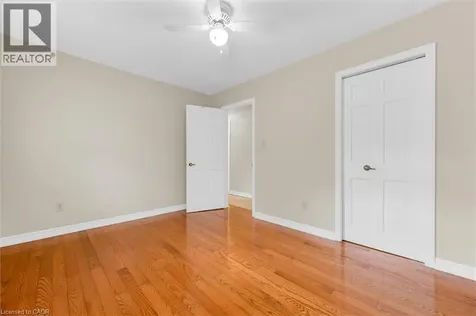 1482 Caulder Drive Oakville ON L6J 5S9