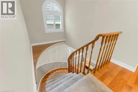 1482 Caulder Drive Oakville ON L6J 5S9