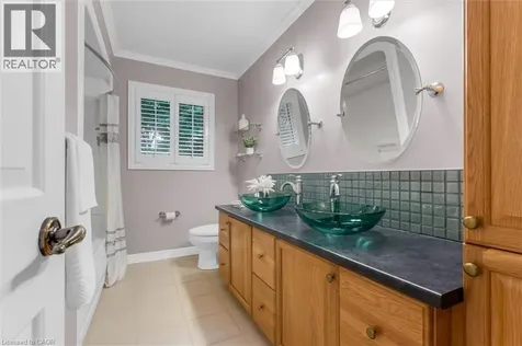 1482 Caulder Drive Oakville ON L6J 5S9