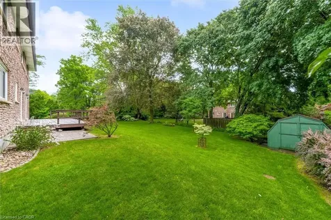 1482 Caulder Drive Oakville ON L6J 5S9
