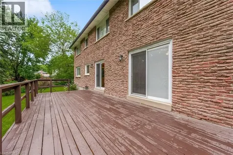 1482 Caulder Drive Oakville ON L6J 5S9