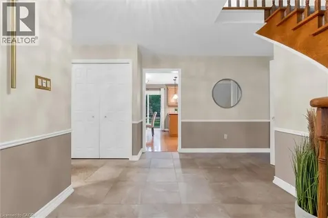 1482 Caulder Drive Oakville ON L6J 5S9
