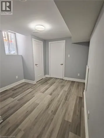 28 Crossmore Crescent Cambridge ON M1S 0C7