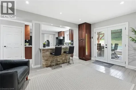 53 Glaceport Avenue Waterdown ON L9H 7E2