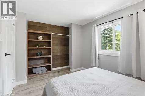 53 Glaceport Avenue Waterdown ON L9H 7E2