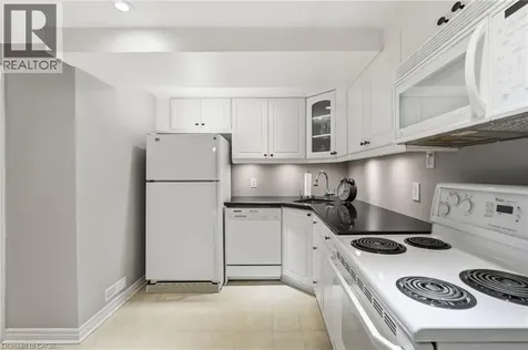 53 Glaceport Avenue Waterdown ON L9H 7E2