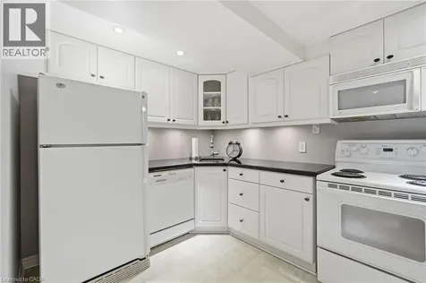 53 Glaceport Avenue Waterdown ON L9H 7E2