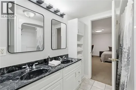 53 Glaceport Avenue Waterdown ON L9H 7E2