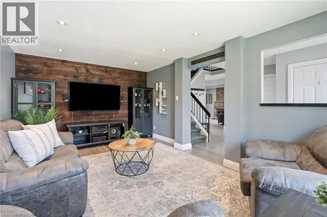 53 Glaceport Avenue Waterdown ON L9H 7E2