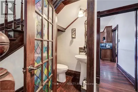 51 Irvin Street Kitchener ON N2H 1K7