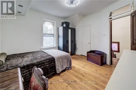 51 Irvin Street Kitchener ON N2H 1K7