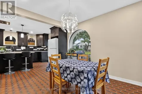 954 Watson Street Ottawa ON K2B 6C2