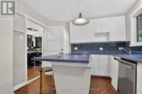 954 Watson Street Ottawa ON K2B 6C2