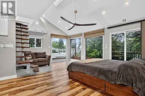 954 Watson Street Ottawa ON K2B 6C2