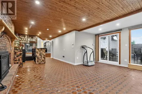 954 Watson Street Ottawa ON K2B 6C2