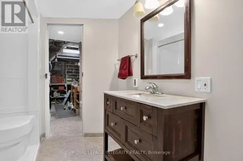 954 Watson Street Ottawa ON K2B 6C2