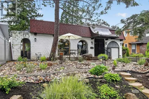 954 Watson Street Ottawa ON K2B 6C2