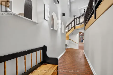 954 Watson Street Ottawa ON K2B 6C2