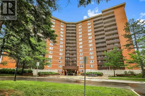 2020 Jasmine Crescent Ottawa ON K1J 8K5