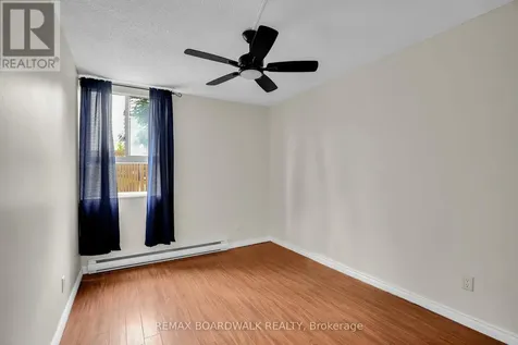 2020 Jasmine Crescent Ottawa ON K1J 8K5