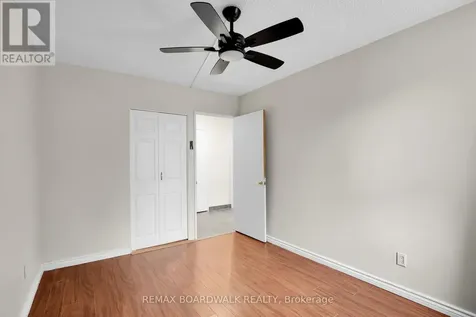 2020 Jasmine Crescent Ottawa ON K1J 8K5
