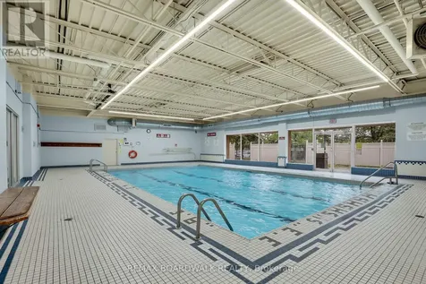 2020 Jasmine Crescent Ottawa ON K1J 8K5