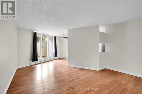 2020 Jasmine Crescent Ottawa ON K1J 8K5
