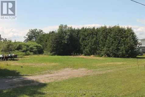 2260 Buckhorn Road Selwyn ON K0L 1H0