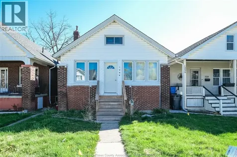 1248 Bruce Avenue Windsor ON N8X 1X3