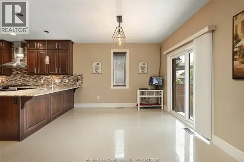 1078 Charlotte Crescent Lakeshore ON N0R 1A0