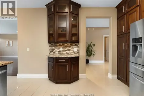 1078 Charlotte Crescent Lakeshore ON N0R 1A0