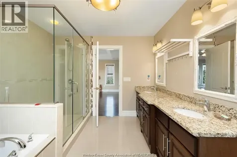 1078 Charlotte Crescent Lakeshore ON N0R 1A0