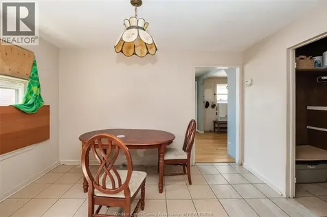 2288 Howard Avenue Windsor ON N8X 3V1