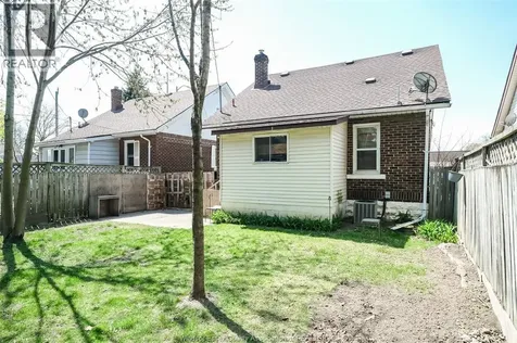 2288 Howard Avenue Windsor ON N8X 3V1
