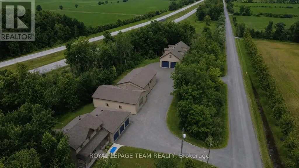 6330 Second Line Road Ottawa ON K0A 2E0