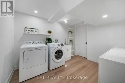 19 Moorcroft Road Ottawa ON K2G 0M6