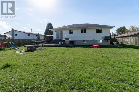 182 Irene Crescent Chelmsford ON P0M 1L0