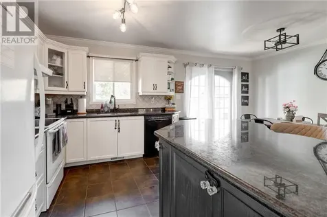 182 Irene Crescent Chelmsford ON P0M 1L0